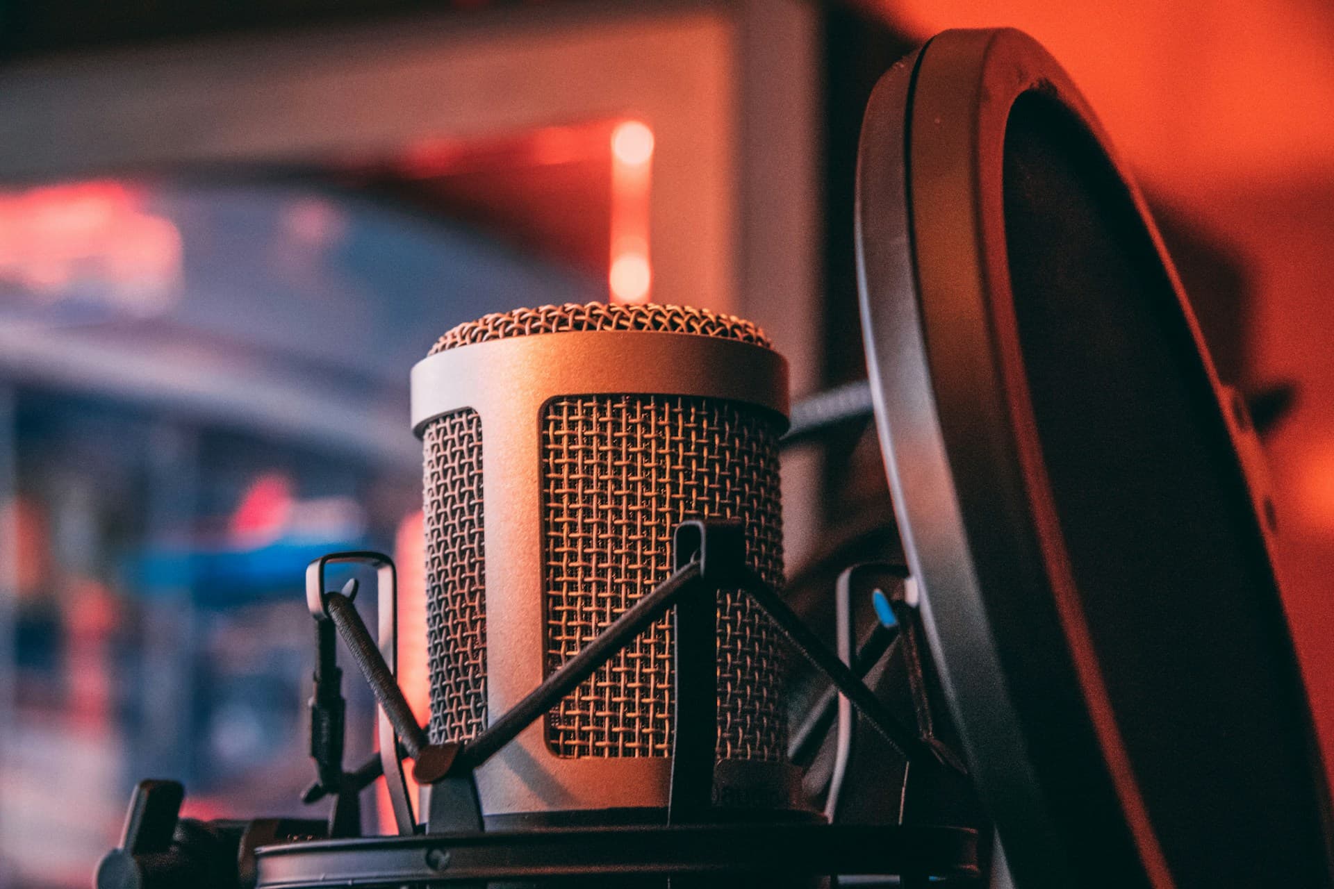 Best Free AI Voice Over Tools for Video Creators in 2025